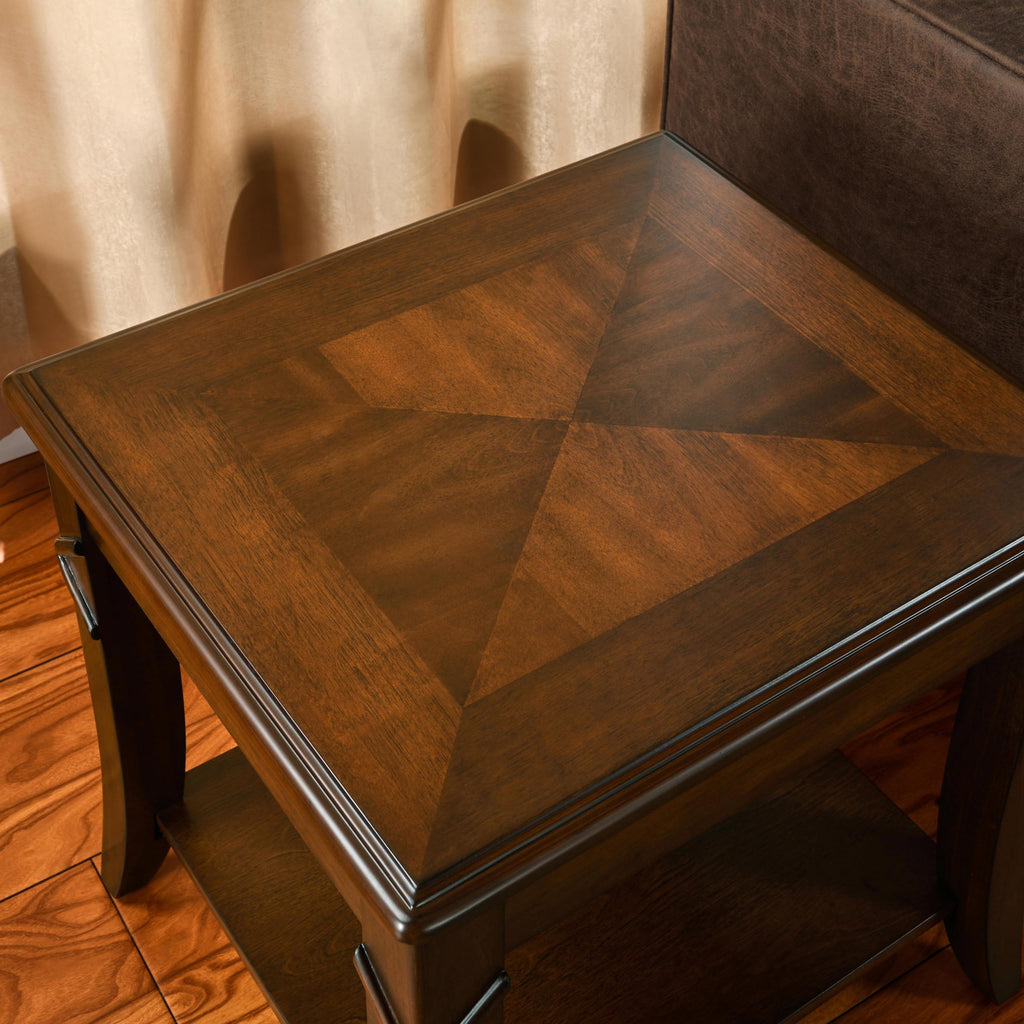 Solid Wood End Table with Storage Shelf E2680